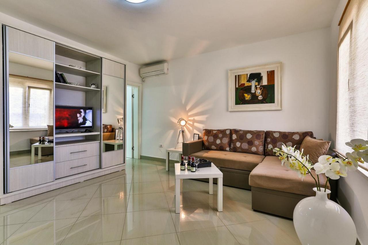 Appartement Zelen Lux Sutomore